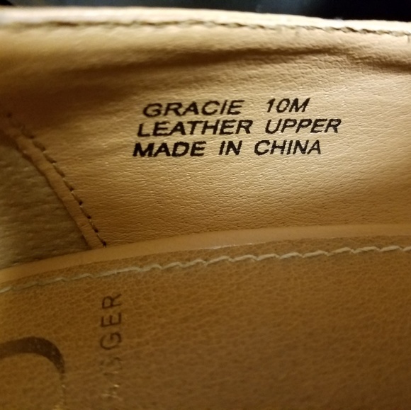 Soldddd $$!!!!Kelsi Dagger Gracie Platform Pumps! - Picture 7 of 7